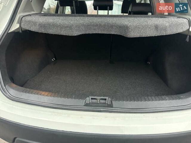 Белый Ниссан Кашкай, объемом двигателя 1.5 л и пробегом 229 тыс. км за 10650 $, фото 11 на Automoto.ua