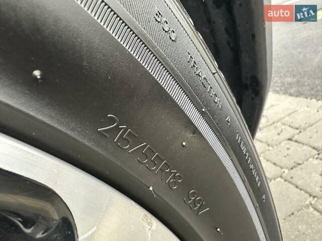 Белый Ниссан Кашкай, объемом двигателя 1.5 л и пробегом 167 тыс. км за 10499 $, фото 16 на Automoto.ua