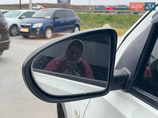 Белый Ниссан Кашкай, объемом двигателя 2 л и пробегом 128 тыс. км за 12490 $, фото 13 на Automoto.ua