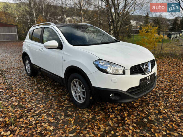 Белый Ниссан Кашкай, объемом двигателя 0 л и пробегом 191 тыс. км за 11650 $, фото 1 на Automoto.ua