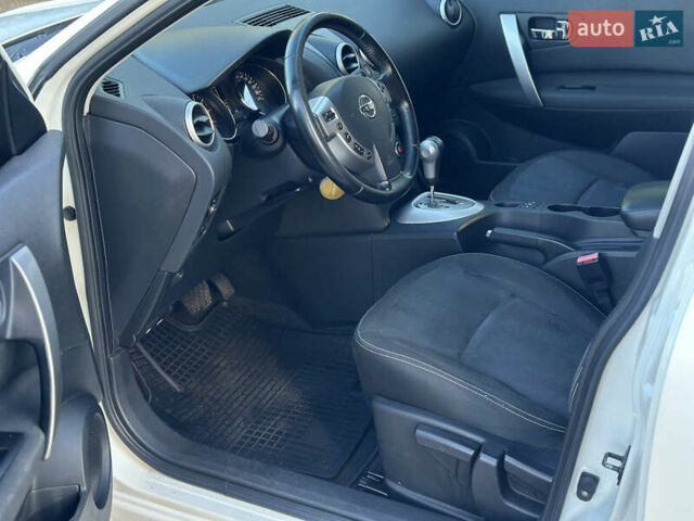 Белый Ниссан Кашкай, объемом двигателя 2 л и пробегом 152 тыс. км за 11400 $, фото 30 на Automoto.ua