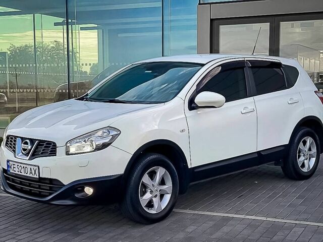 Ниссан Кашкай 2011 в Днепре (Днепропетровске) на Automoto.ua Белый Ниссан Кашкай, объемом двигателя 2 л и пробегом 162 тыс. км за 10300 $, фото 1 на Automoto.ua