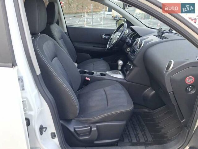 Белый Ниссан Кашкай, объемом двигателя 2 л и пробегом 132 тыс. км за 11084 $, фото 7 на Automoto.ua