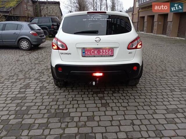 Белый Ниссан Кашкай, объемом двигателя 2 л и пробегом 231 тыс. км за 11650 $, фото 5 на Automoto.ua