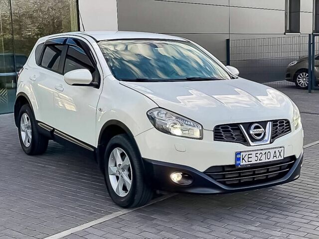 Ниссан Кашкай 2011 в Днепре (Днепропетровске) на Automoto.ua Белый Ниссан Кашкай, объемом двигателя 2 л и пробегом 162 тыс. км за 10300 $, фото 3 на Automoto.ua