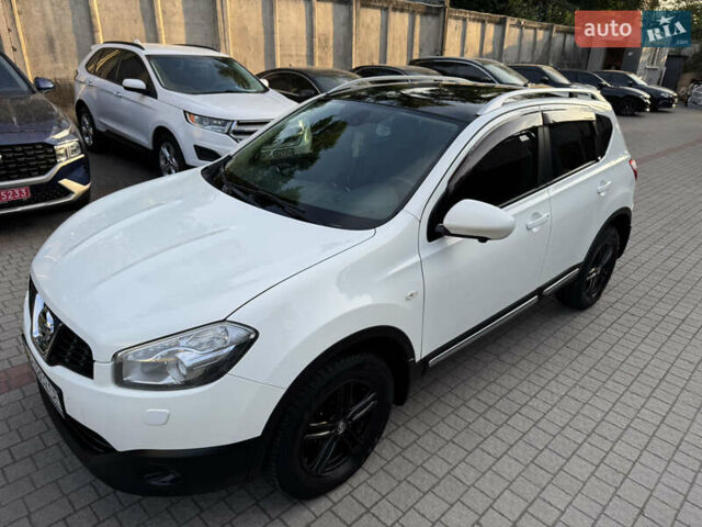 Белый Ниссан Кашкай, объемом двигателя 2 л и пробегом 168 тыс. км за 9900 $, фото 22 на Automoto.ua