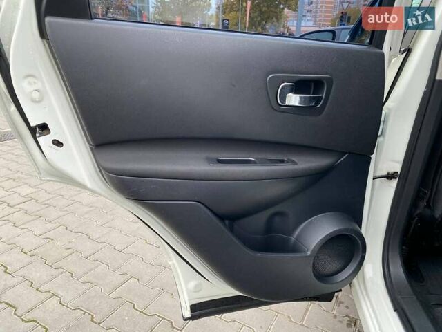 Ніссан Кашкай 2011 у Одесі на Automoto.ua Білий Ніссан Кашкай, об'ємом двигуна 2 л та пробігом 205 тис. км за 8600 $, фото 17 на Automoto.ua