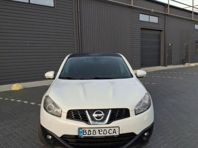Ніссан Кашкай 2011 у Кропивницькому (Кіровограді) на Automoto.ua Білий Ніссан Кашкай, об'ємом двигуна 2 л та пробігом 183 тис. км за 10800 $, фото 7 на Automoto.ua