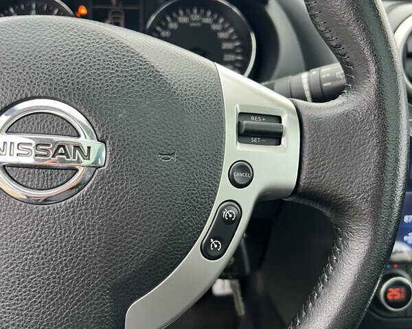 Белый Ниссан Кашкай, объемом двигателя 1.6 л и пробегом 170 тыс. км за 10555 $, фото 20 на Automoto.ua