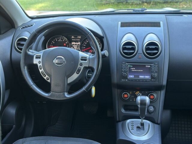 Белый Ниссан Кашкай, объемом двигателя 2 л и пробегом 152 тыс. км за 10600 $, фото 9 на Automoto.ua