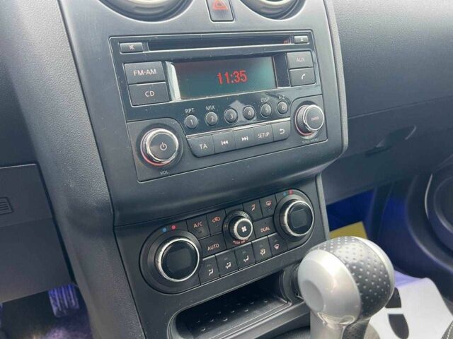 Белый Ниссан Кашкай, объемом двигателя 2 л и пробегом 151 тыс. км за 11300 $, фото 17 на Automoto.ua