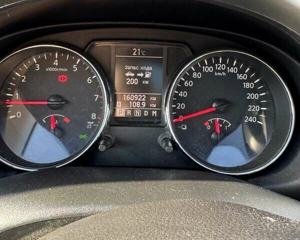 Білий Ніссан Кашкай, об'ємом двигуна 2 л та пробігом 161 тис. км за 10950 $, фото 14 на Automoto.ua