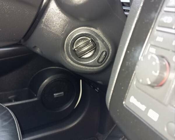 Белый Ниссан Кашкай, объемом двигателя 2 л и пробегом 231 тыс. км за 11650 $, фото 37 на Automoto.ua