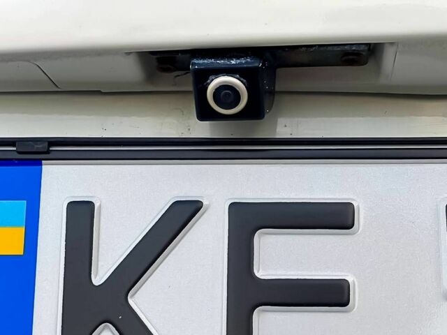 Ниссан Кашкай 2011 в Днепре (Днепропетровске) на Automoto.ua Белый Ниссан Кашкай, объемом двигателя 2 л и пробегом 162 тыс. км за 10300 $, фото 17 на Automoto.ua