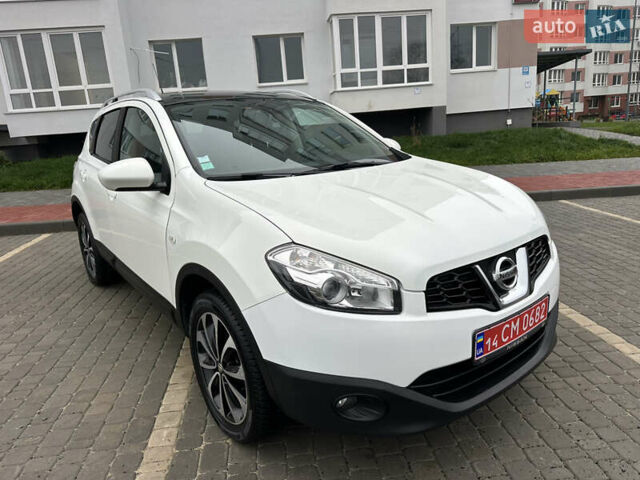 Белый Ниссан Кашкай, объемом двигателя 1.5 л и пробегом 167 тыс. км за 10499 $, фото 13 на Automoto.ua