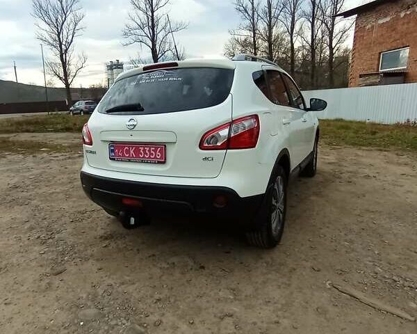 Білий Ніссан Кашкай, об'ємом двигуна 2 л та пробігом 231 тис. км за 11800 $, фото 10 на Automoto.ua