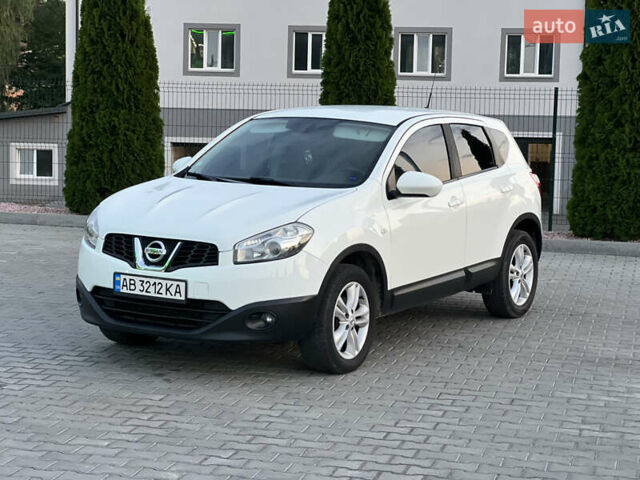 Белый Ниссан Кашкай, объемом двигателя 1.5 л и пробегом 230 тыс. км за 10299 $, фото 27 на Automoto.ua