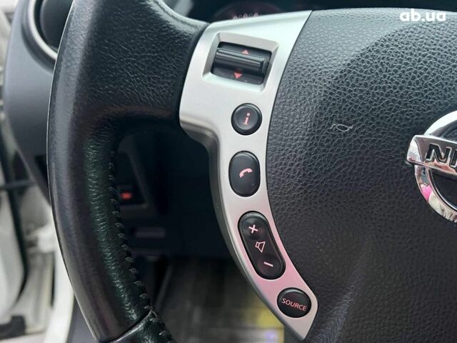 Белый Ниссан Кашкай, объемом двигателя 2 л и пробегом 128 тыс. км за 12490 $, фото 24 на Automoto.ua