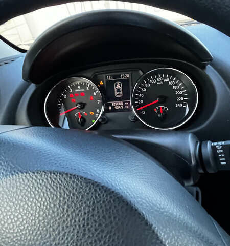 Білий Ніссан Кашкай, об'ємом двигуна 2 л та пробігом 129 тис. км за 13500 $, фото 56 на Automoto.ua