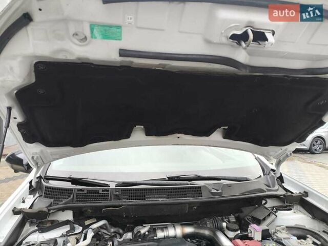 Білий Ніссан Кашкай, об'ємом двигуна 1.6 л та пробігом 210 тис. км за 11700 $, фото 54 на Automoto.ua