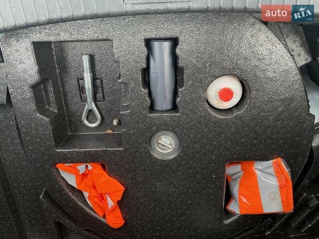 Белый Ниссан Кашкай, объемом двигателя 1.6 л и пробегом 220 тыс. км за 9800 $, фото 36 на Automoto.ua