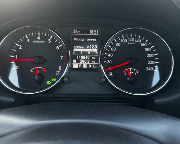 Белый Ниссан Кашкай, объемом двигателя 1.6 л и пробегом 110 тыс. км за 14100 $, фото 14 на Automoto.ua