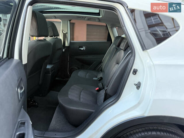 Белый Ниссан Кашкай, объемом двигателя 1.5 л и пробегом 219 тыс. км за 10899 $, фото 29 на Automoto.ua