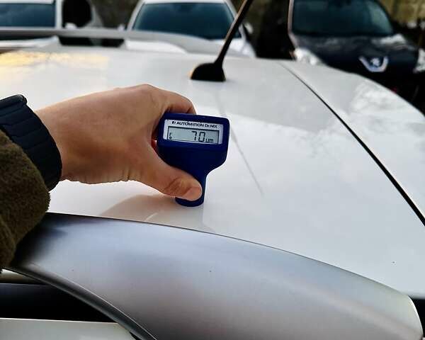 Белый Ниссан Кашкай, объемом двигателя 1.6 л и пробегом 174 тыс. км за 12999 $, фото 155 на Automoto.ua