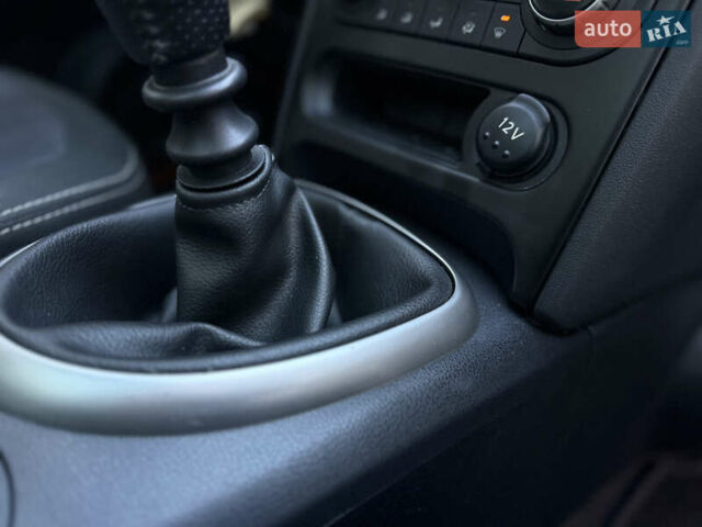 Белый Ниссан Кашкай, объемом двигателя 1.5 л и пробегом 219 тыс. км за 10899 $, фото 54 на Automoto.ua