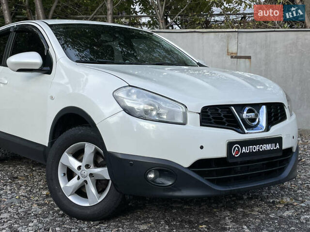 Білий Ніссан Кашкай, об'ємом двигуна 1.6 л та пробігом 156 тис. км за 9990 $, фото 2 на Automoto.ua