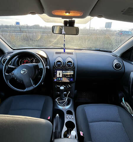 Білий Ніссан Кашкай, об'ємом двигуна 2 л та пробігом 129 тис. км за 13500 $, фото 34 на Automoto.ua