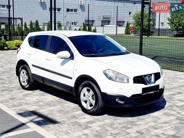 Белый Ниссан Кашкай, объемом двигателя 2 л и пробегом 162 тыс. км за 11899 $, фото 28 на Automoto.ua