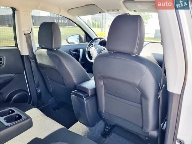 Белый Ниссан Кашкай, объемом двигателя 2 л и пробегом 162 тыс. км за 11899 $, фото 100 на Automoto.ua