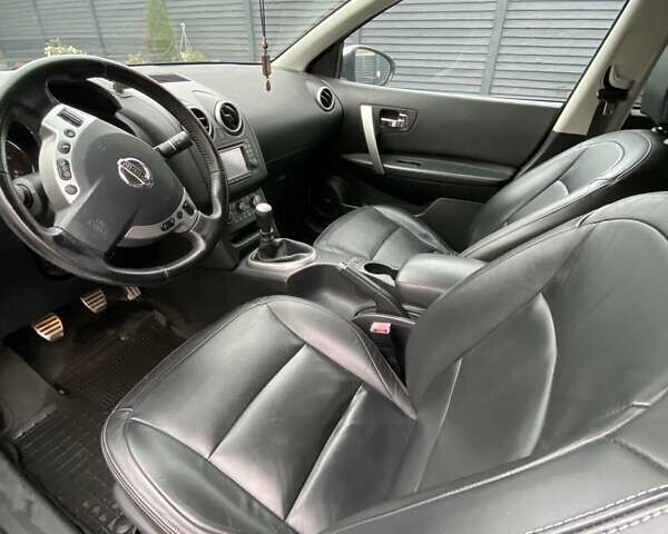 Белый Ниссан Кашкай, объемом двигателя 1.46 л и пробегом 218 тыс. км за 11000 $, фото 4 на Automoto.ua