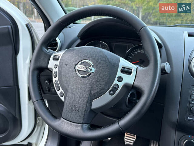 Ниссан Кашкай 2012 в Житомире на Automoto.ua Белый Ниссан Кашкай, объемом двигателя 1.5 л и пробегом 212 тыс. км за 11899 $, фото 49 на Automoto.ua