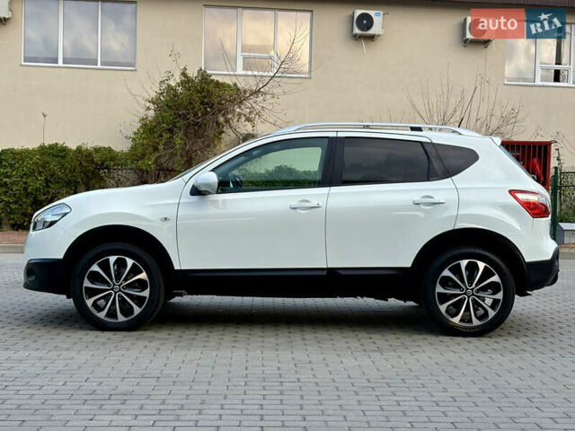 Ниссан Кашкай 2012 в Житомире на Automoto.ua Белый Ниссан Кашкай, объемом двигателя 1.5 л и пробегом 212 тыс. км за 11899 $, фото 31 на Automoto.ua