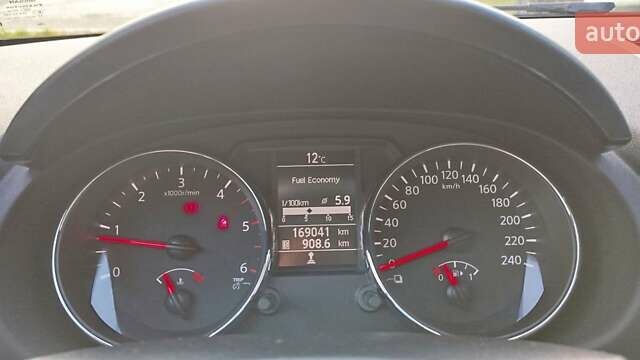 Білий Ніссан Кашкай, об'ємом двигуна 1.5 л та пробігом 169 тис. км за 12800 $, фото 21 на Automoto.ua