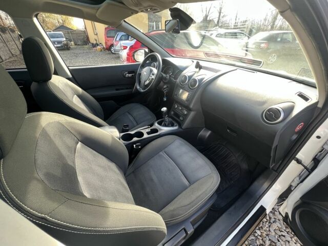 Белый Ниссан Кашкай, объемом двигателя 1.5 л и пробегом 203 тыс. км за 10699 $, фото 9 на Automoto.ua