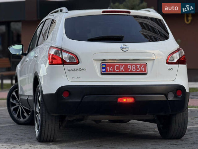 Белый Ниссан Кашкай, объемом двигателя 1.5 л и пробегом 219 тыс. км за 10899 $, фото 24 на Automoto.ua