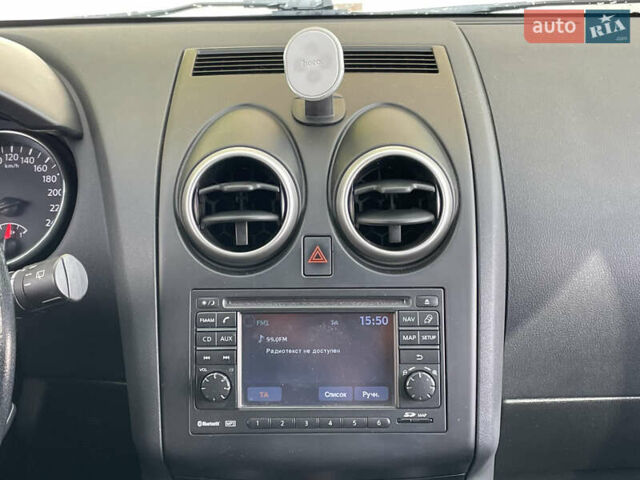 Білий Ніссан Кашкай, об'ємом двигуна 1.6 л та пробігом 156 тис. км за 9990 $, фото 27 на Automoto.ua