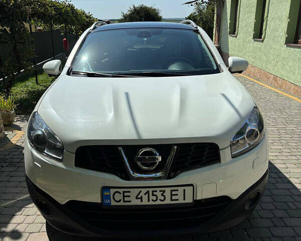 Белый Ниссан Кашкай, объемом двигателя 1.6 л и пробегом 210 тыс. км за 11900 $, фото 1 на Automoto.ua