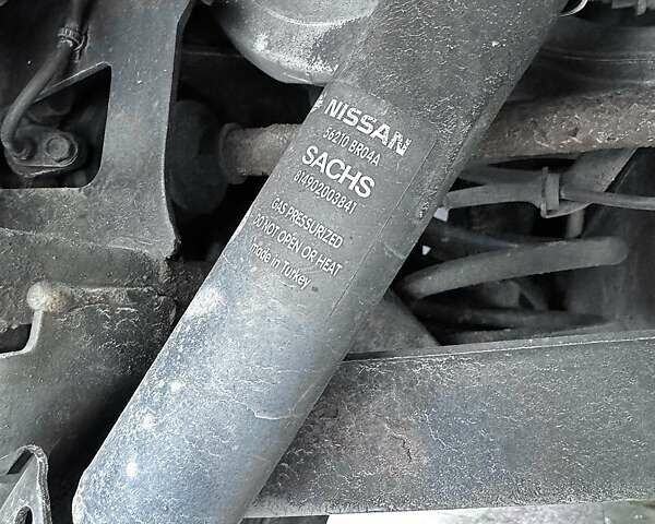 Белый Ниссан Кашкай, объемом двигателя 1.6 л и пробегом 174 тыс. км за 12999 $, фото 54 на Automoto.ua