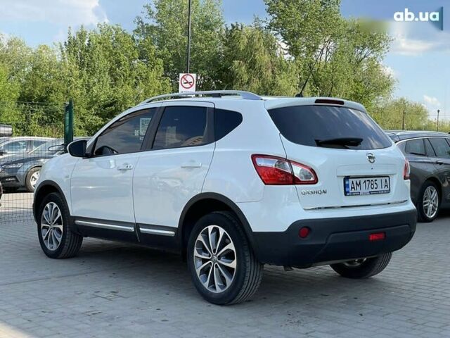Белый Ниссан Кашкай, объемом двигателя 2 л и пробегом 120 тыс. км за 12955 $, фото 18 на Automoto.ua