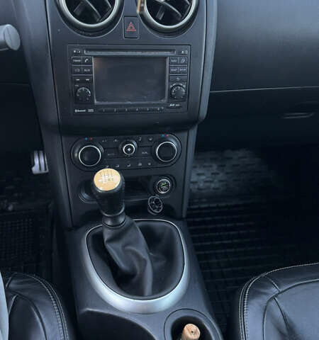 Білий Ніссан Кашкай, об'ємом двигуна 1.6 л та пробігом 211 тис. км за 11300 $, фото 10 на Automoto.ua