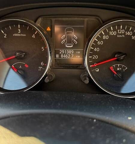 Білий Ніссан Кашкай, об'ємом двигуна 2 л та пробігом 291 тис. км за 12500 $, фото 19 на Automoto.ua