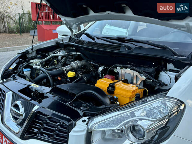 Ниссан Кашкай 2012 в Житомире на Automoto.ua Белый Ниссан Кашкай, объемом двигателя 1.5 л и пробегом 212 тыс. км за 11899 $, фото 59 на Automoto.ua