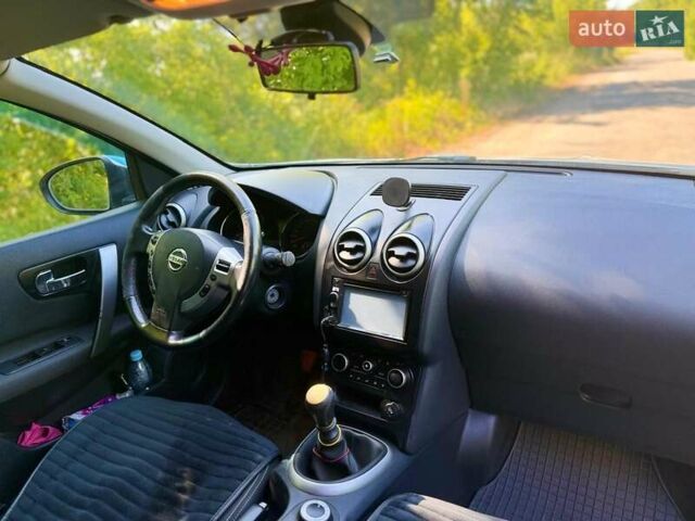 Білий Ніссан Кашкай, об'ємом двигуна 2 л та пробігом 241 тис. км за 12200 $, фото 8 на Automoto.ua