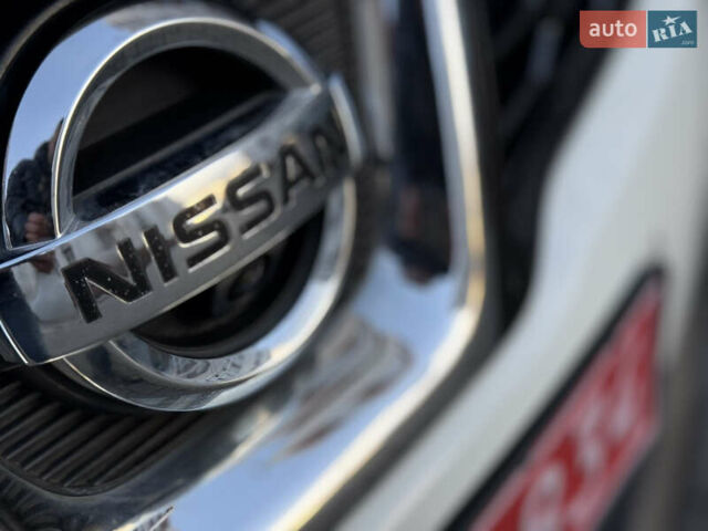 Белый Ниссан Кашкай, объемом двигателя 1.5 л и пробегом 219 тыс. км за 10899 $, фото 60 на Automoto.ua