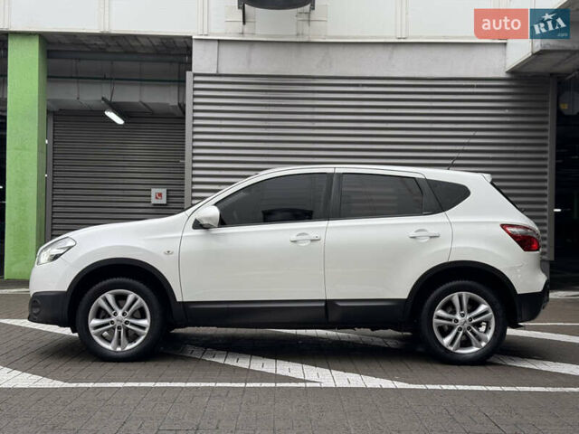 Белый Ниссан Кашкай, объемом двигателя 1.5 л и пробегом 277 тыс. км за 9300 $, фото 10 на Automoto.ua