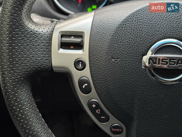 Белый Ниссан Кашкай, объемом двигателя 1.5 л и пробегом 277 тыс. км за 9300 $, фото 21 на Automoto.ua